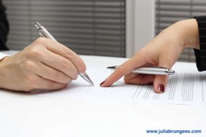 Couple Agreeing to a Collaborative Divorce
